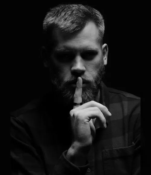 20 Meme vui “bí mật nhé” khiến dân mạng thả tim.