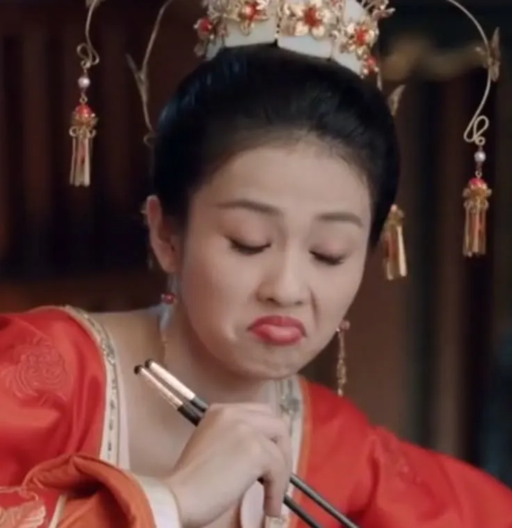 Hình troll thái độ ngạo mạn khó đỡ