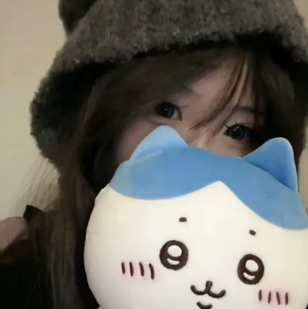 Ảnh profile cô nàng ngầu mà vẫn dịu mắt