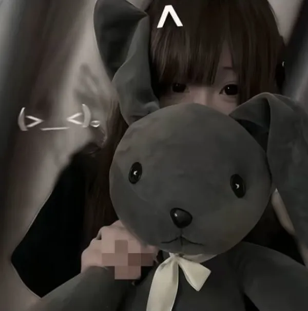 Bí quyết để ảnh đại diện che mặt vẫn toát lên thần thái sang xịn