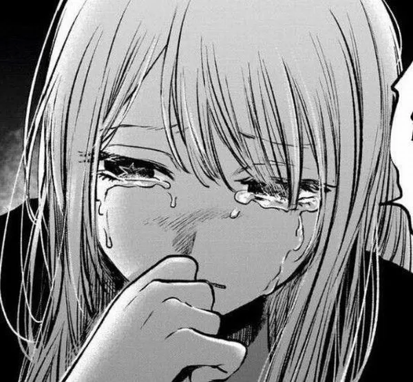 Ảnh cá nhân cô gái cô đơn, tone xám lam