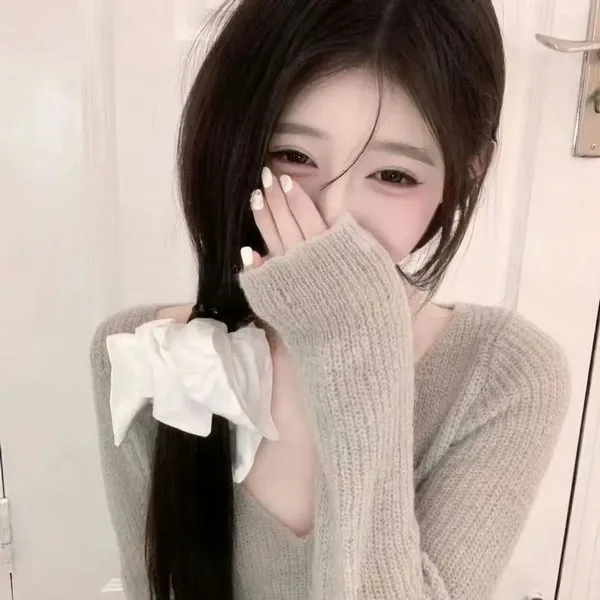 Ảnh profile người đẹp lạnh ánh chiều tà