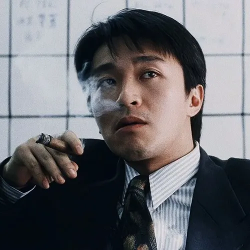 Meme Tinh Gia biểu cảm kiểu bất lực nhưng vui