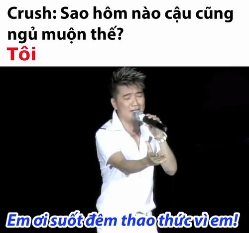 Hình vui Mr Drama trong khung cảnh lấp lánh đèn sân khấu.