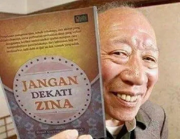 Meme Tokuda mang nét châm biếm tinh tế đời thường