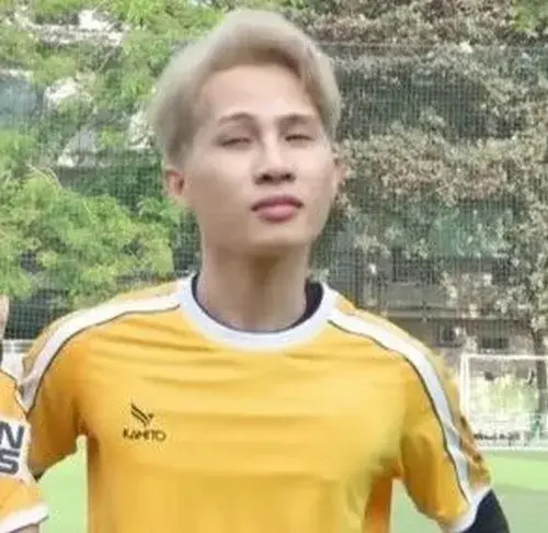 Hình troll Thái Dăn Dắt ánh mắt troll cực gắt