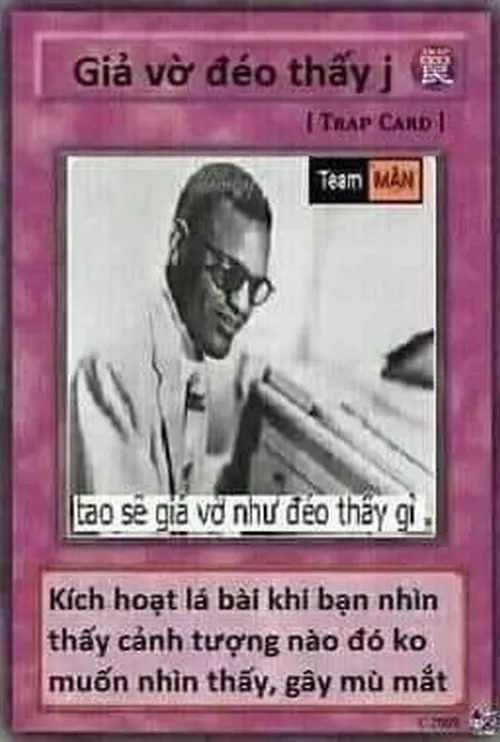 Meme lá bài giả vờ không thấy gì