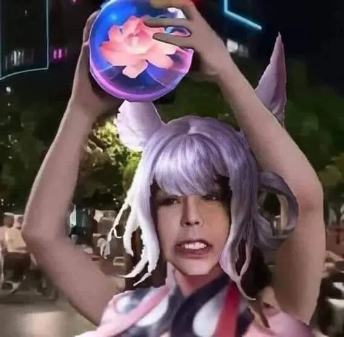 Liên Quân meme từ Selfish Meme phản ánh đúng tâm trạng của game thủ mỗi ngày