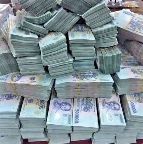 Meme một đống tiền 500.000