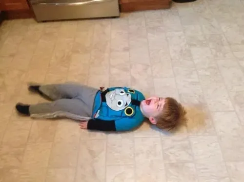 21 Meme ăn vạ gợi nhớ khoảnh khắc dỗi người yêu tuổi teen