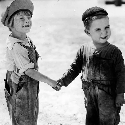 5 Ảnh vui cái bắt tay cực nhiệt tình