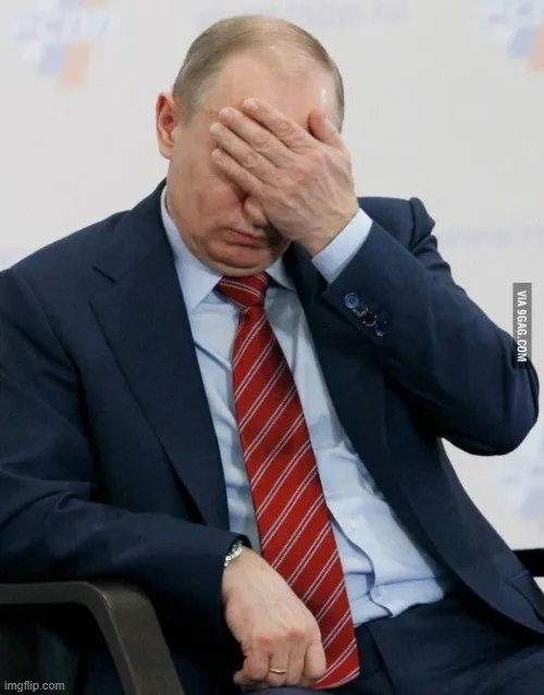 Ảnh vui “quê xệ” mô tả hành động lúng túng hài hước