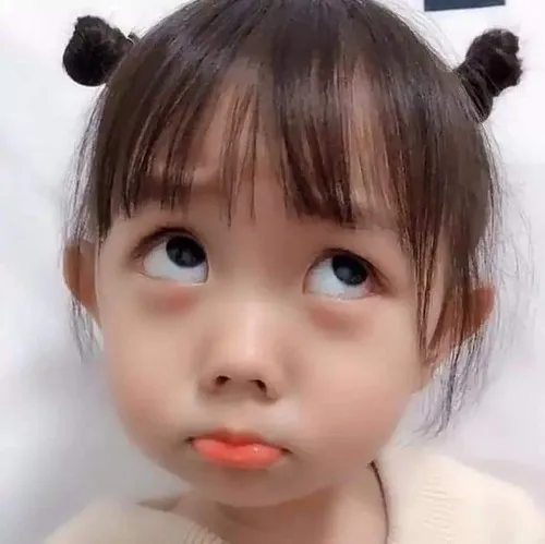 Hình chế bĩu môi dỗi crush cực đáng yêu