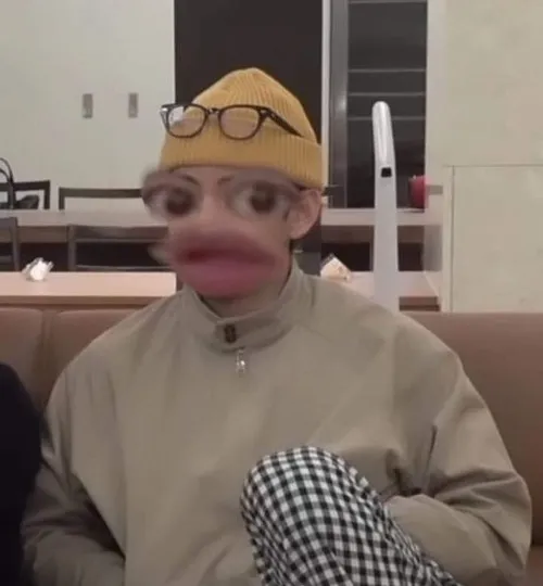 Ảnh chế biểu cảm đời thường nhìn mà thấy mình trong đó