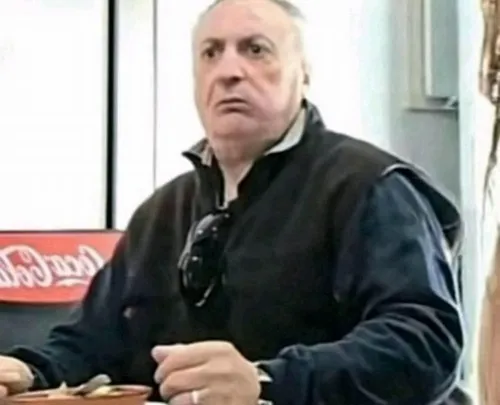 Meme hài biểu cảm “lú tận óc” khiến ai cũng đồng cảm