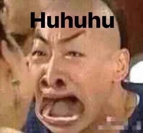 Cái mặt này mà không làm meme thì hơi phí nhân loại.