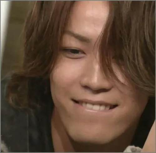 Ảnh troll khuôn mặt nhăn nhó kiểu ngại mà “giả trân”