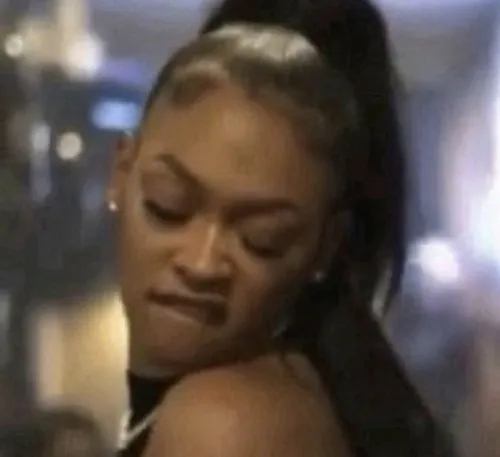 Meme hài biểu cảm pha gợi ý khiến ai cũng cười