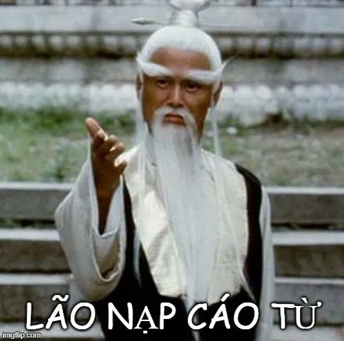 Ảnh chế quay gót, dáng đi thanh thoát lạ thường.