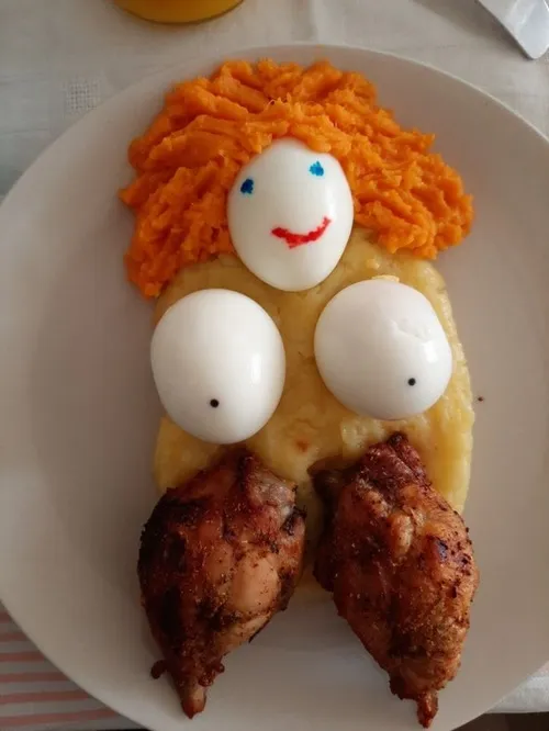 Ảnh troll ăn sung sướng, quên luôn thế giới