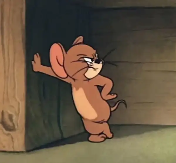 Ảnh chế chuột Jerry chống nạnh 1 tay