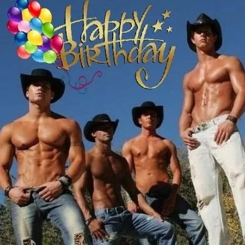 Ảnh meme sinh nhật bánh kem chảy nước mắt vì cười