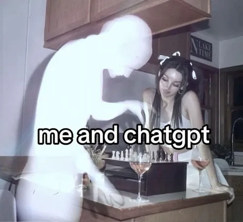 Ảnh vui coder bị deadline dí sát gáy