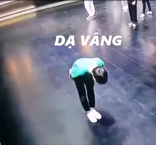 11 Từ mẹ gọi tới sếp hỏi, meme “dạ” đều ứng biến mượt