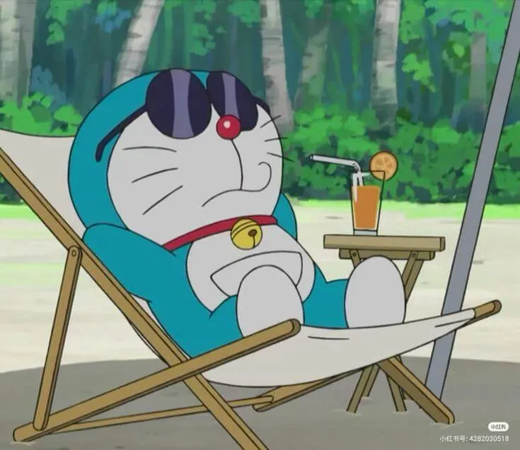 Meme Doraemon mặt dỗi đáng yêu ghê