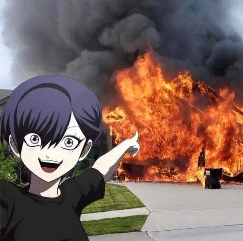 Bộ 35 Meme Đốt Nhà tóm gọn mọi cảm xúc từ tranh cãi nhẹ đến drama