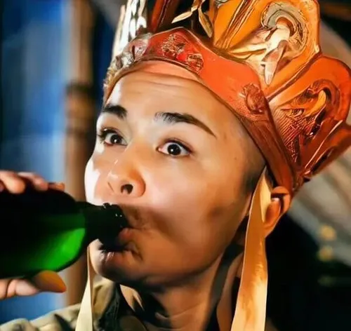 Meme Đường Tăng cười khoái chí gian xảo