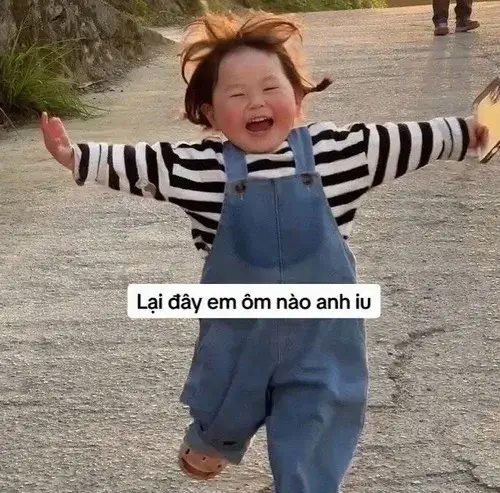 Meme hài khóc cute khiến dân mạng xỉu ngang.