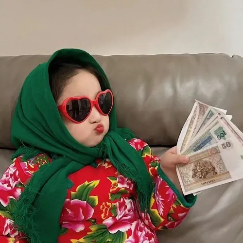 Meme vui bé nhỏ cười như sao nhí Hàn