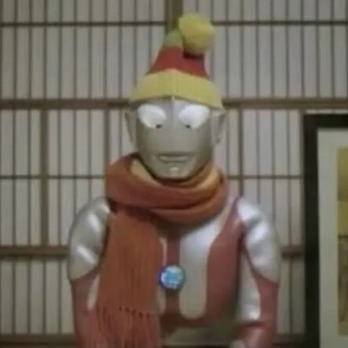 Ảnh chế chiến binh ánh sáng xin lỗi vì tới trễ deadline