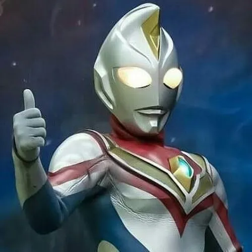 Meme điện quang nhìn đời bằng đôi mắt đầy hối hận