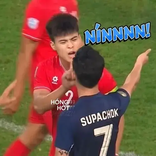 Meme hài troll bằng chữ “im ngay lập tức”