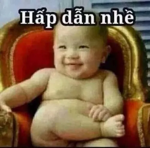 Ảnh vui em bé khen bạn gái cute khỏi bàn