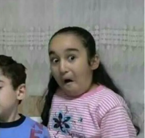 Ảnh vui ánh mắt nhăn mặt khiến ai cũng bật cười