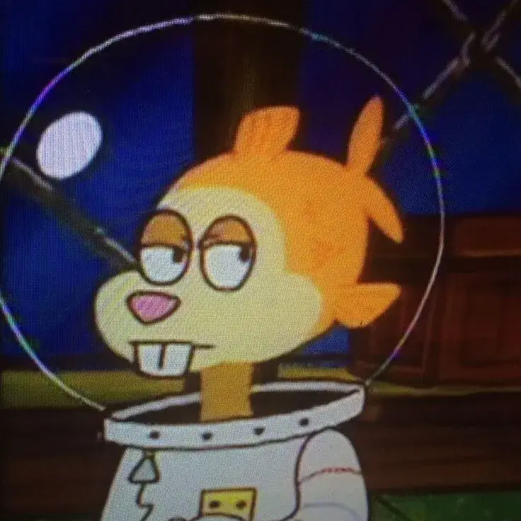 Ảnh chế lườm mắt đầy vẻ nghi ngờ