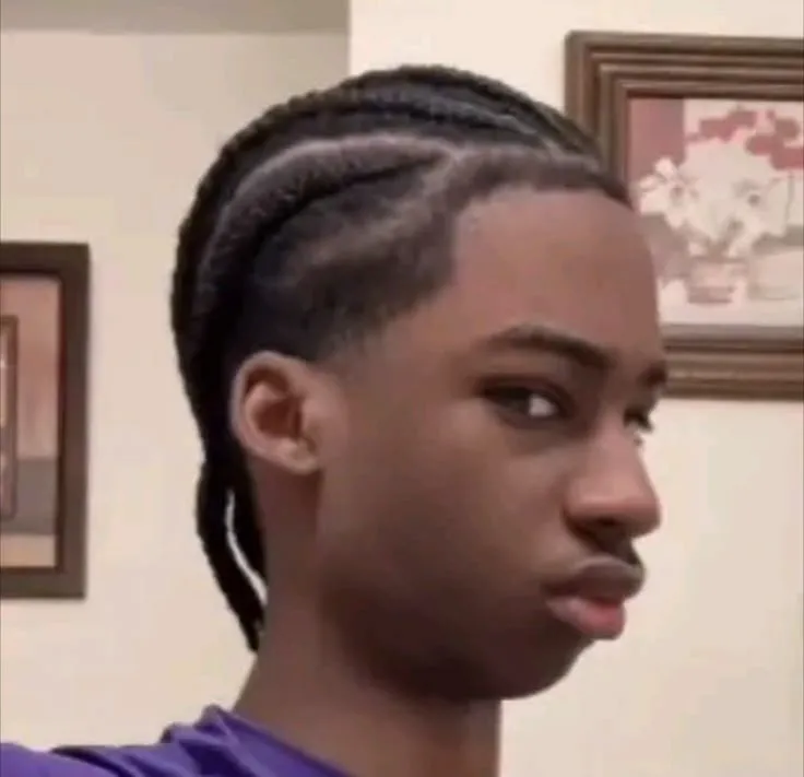 Hình troll cái lườm với thái độ dửng dưng