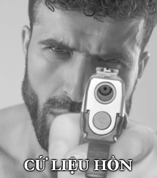 Hình chế gắt nhẹ nhưng vẫn vui vẻ.