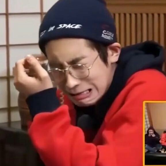 Hình troll khuôn mặt yếu đuối hết sức thật lòng