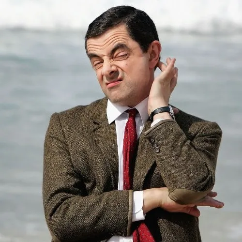 Ảnh hài Mr Bean ánh mắt nghi ngại dễ thương