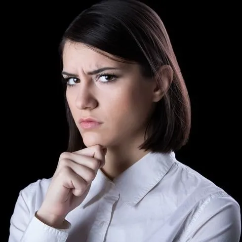 Meme chế nhân vật hoạt hình biểu cảm phân vân cực chuẩn