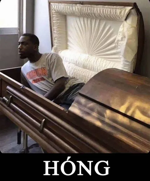 Ảnh troll quan tài sơn màu hồng, nhìn mà hoang mang