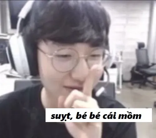 4 Meme suỵt: phản ứng tinh tế nhất mạng xã hội