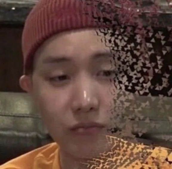 Ảnh chế biến mất khi bị mẹ bắt gặp