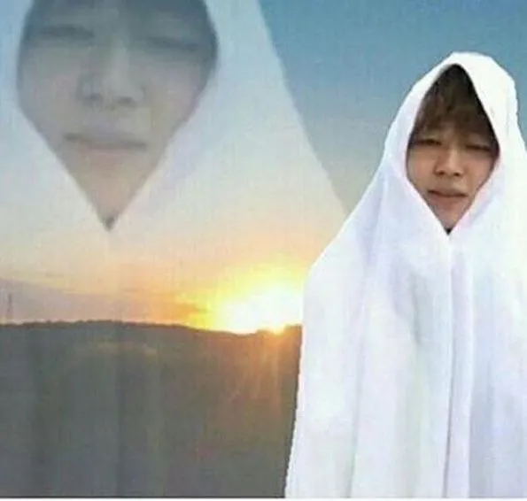 Meme hài biến mất khỏi tình huống khó xử