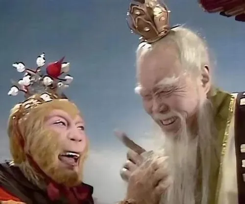 Meme chế Bát Giới bị mắng vì ăn vụng