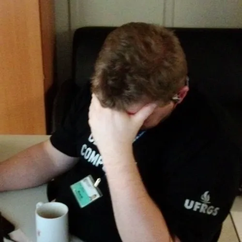 Meme tủi thân chuẩn tâm trạng khi người yêu seen tin nhắn